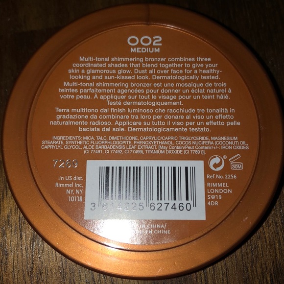 Shimmering bronzer - Picture 2 of 3